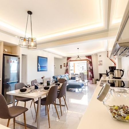 Leo - Unique Sea View Apartment Athènes Extérieur photo