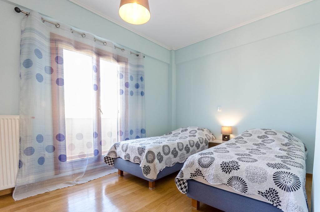 Leo - Unique Sea View Apartment Athènes Extérieur photo