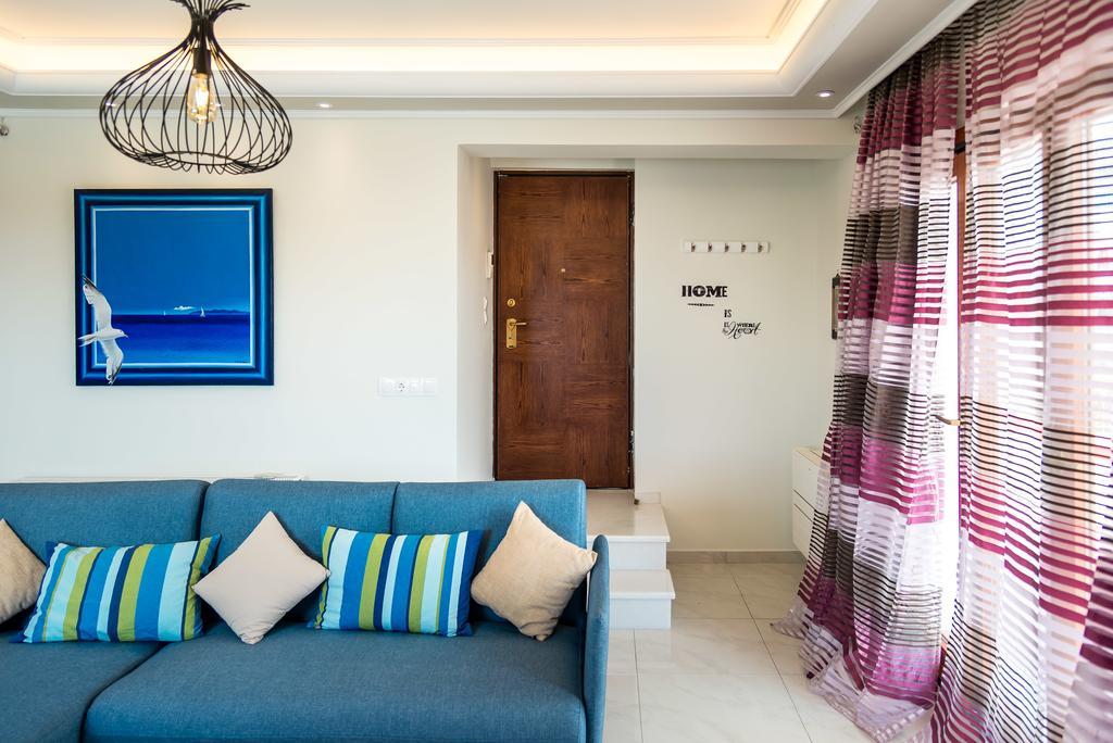 Leo - Unique Sea View Apartment Athènes Extérieur photo
